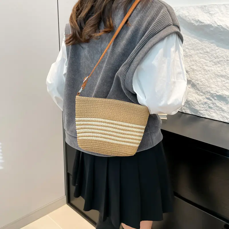 Fresh Textured Crossbody Bag for Women Spring 2025 - Image 7