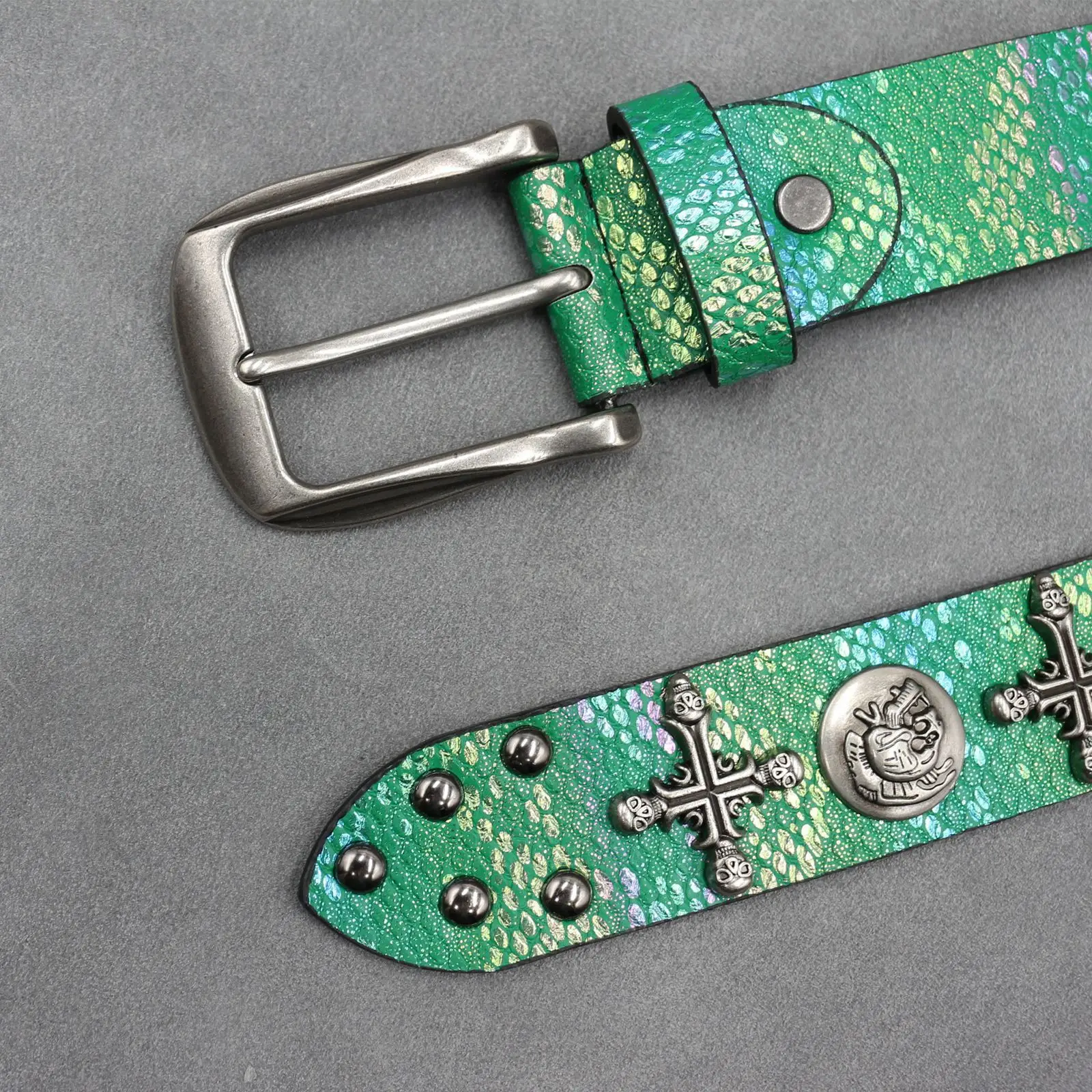 Black Cross Skull Rivet Belt for Men Women Wholesale — feature 22