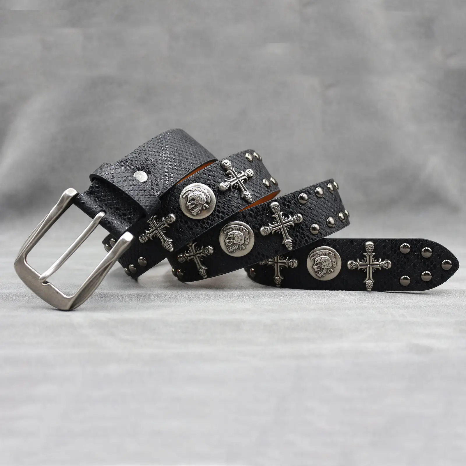 Black Cross Skull Rivet Belt for Men Women Wholesale — feature 3
