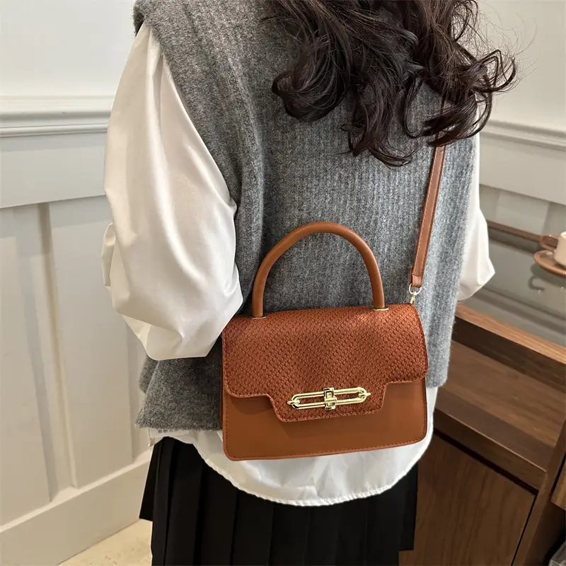 Green High-End Women's Shoulder Crossbody Bag - Image 8