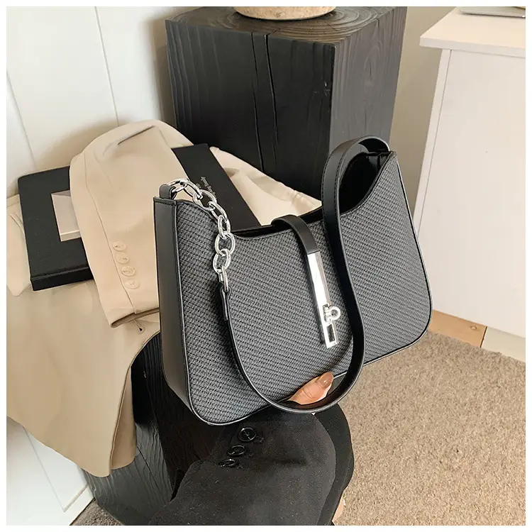 Black Textured Shoulder Bag with Chain Strap — feature 34