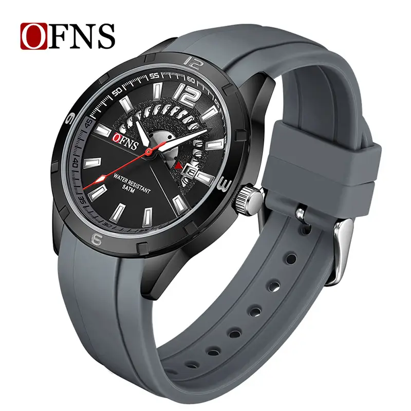 Men's Quartz Watch with Calendar & Silicone Strap - Image 4