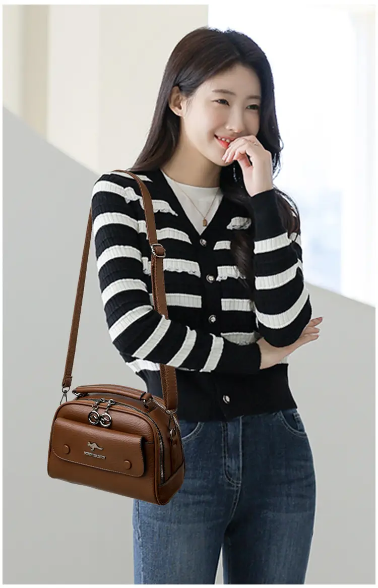 Black Lady's Shoulder Crossbody Bag with Logo — feature 17