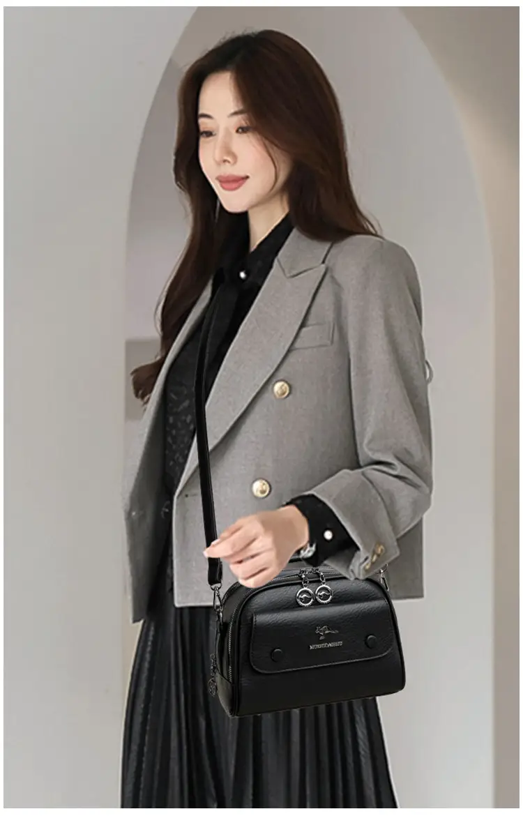 Black Lady's Shoulder Crossbody Bag with Logo — feature 18