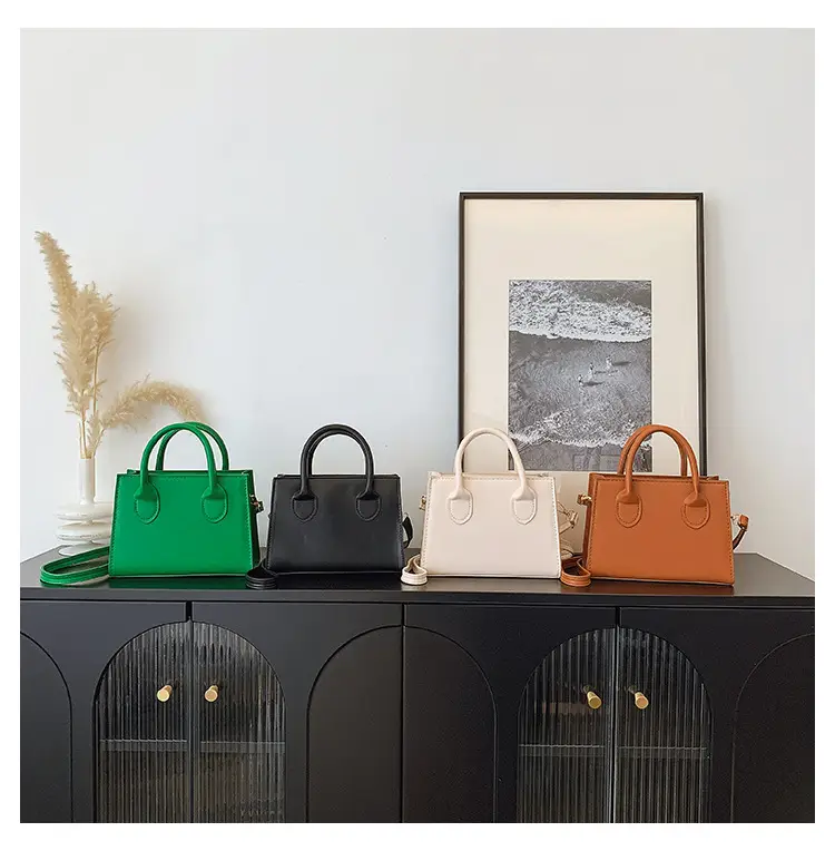 2025 Spring Crossbody Bag Retro Casual Fashion Portable Small Square Bag Women's Simple Popular Western Style Shoulder Bag — feature 21