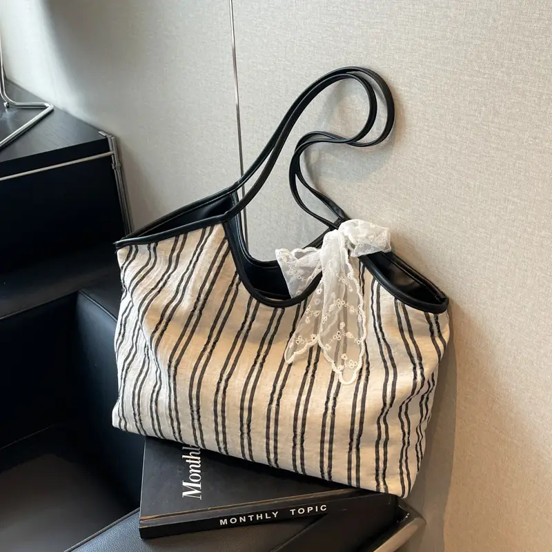Striped Shoulder Bag for Women Spring 2025 - Image 2