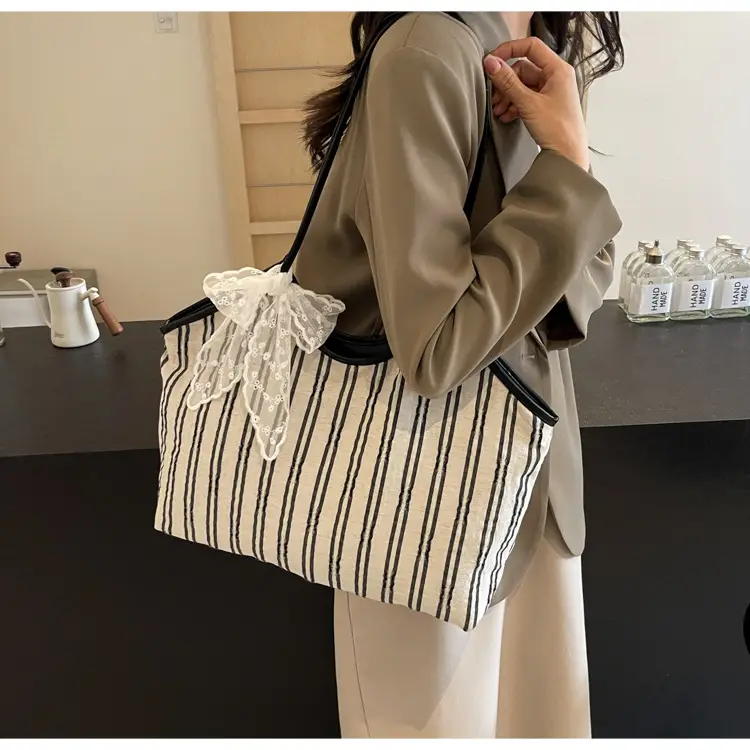 Striped Shoulder Bag for Women Spring 2025 — feature 28