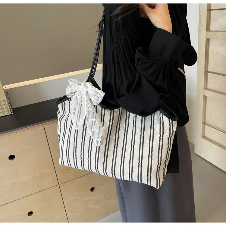 Striped Shoulder Bag for Women Spring 2025 — feature 32