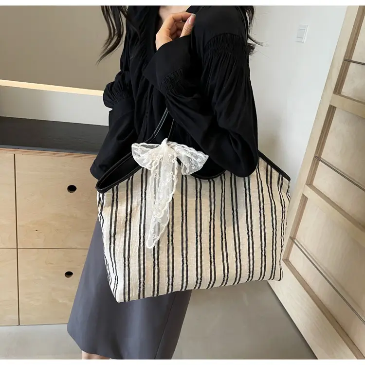 Striped Shoulder Bag for Women Spring 2025 — feature 33