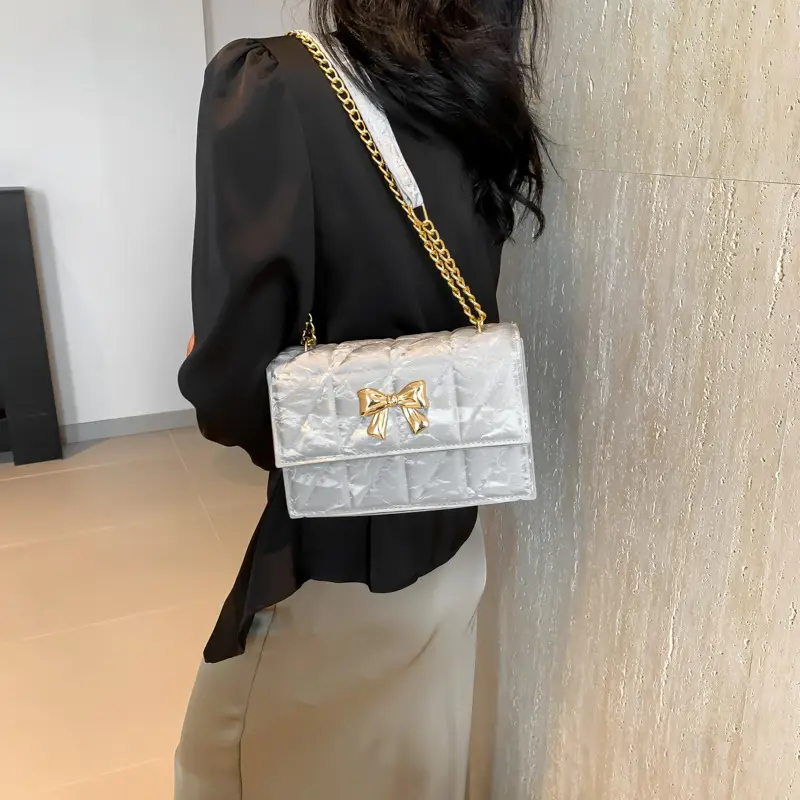 Women's Diamond Bow Chain Shoulder Bag White - Image 8