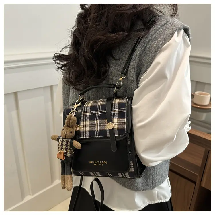 British Style Plaid Shoulder Bag for Women 2025 — feature 16