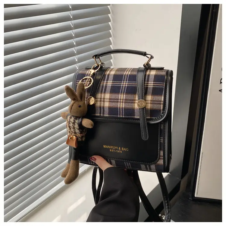 British Style Plaid Shoulder Bag for Women 2025 — feature 20