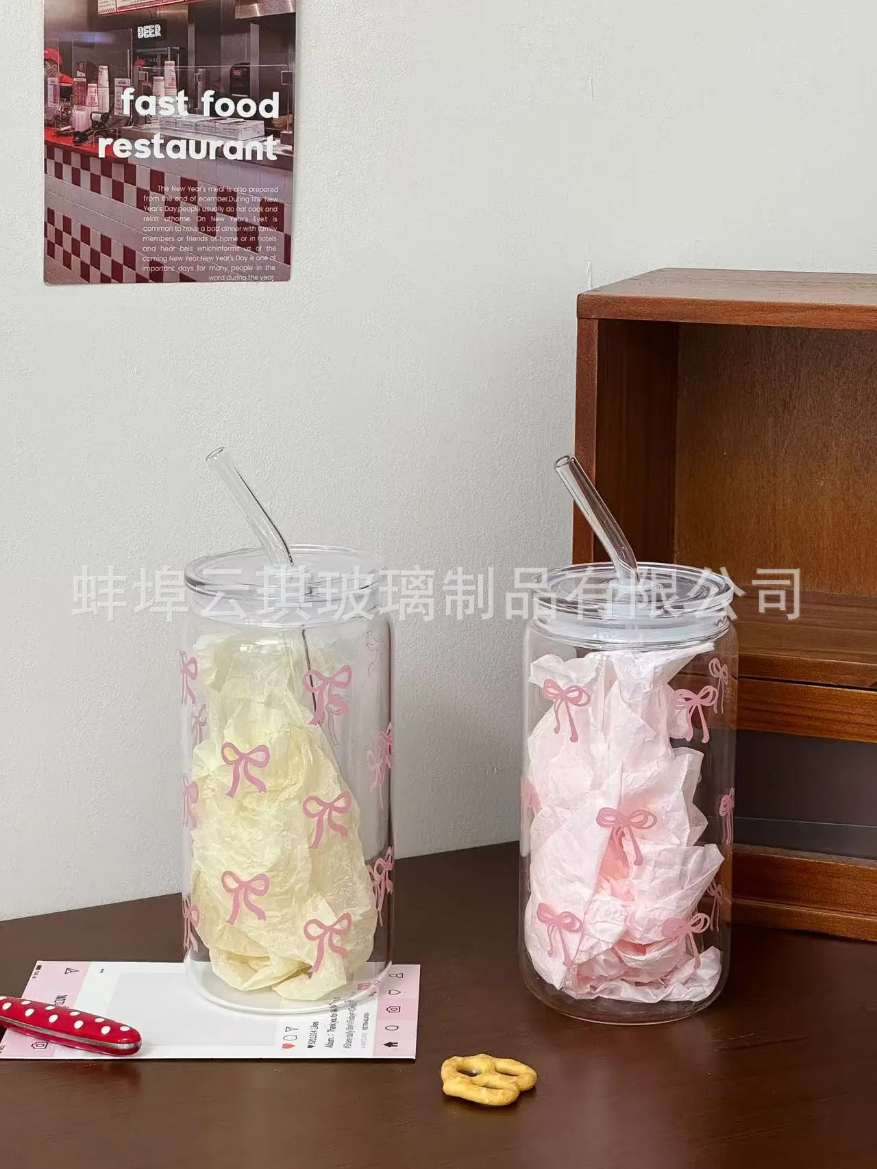Cross-Border Cute Glass Cup with Lid & Decal — feature 16