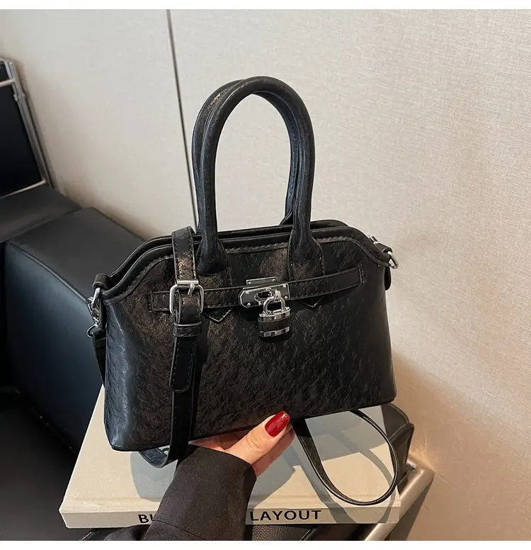 White Retro Shell Shoulder Bag for Women — feature 22