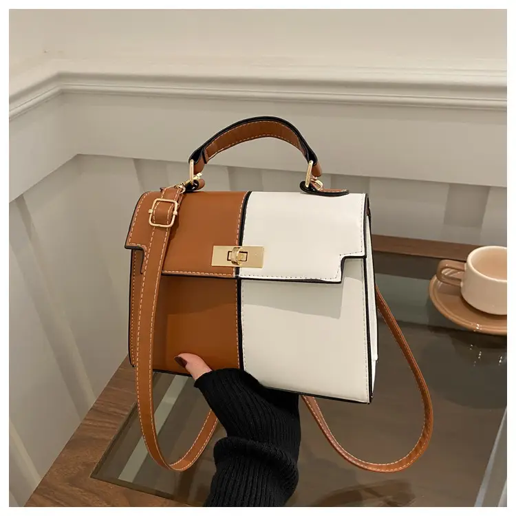 Contrast Gold Button Kelly Bag 2025 New — feature 27