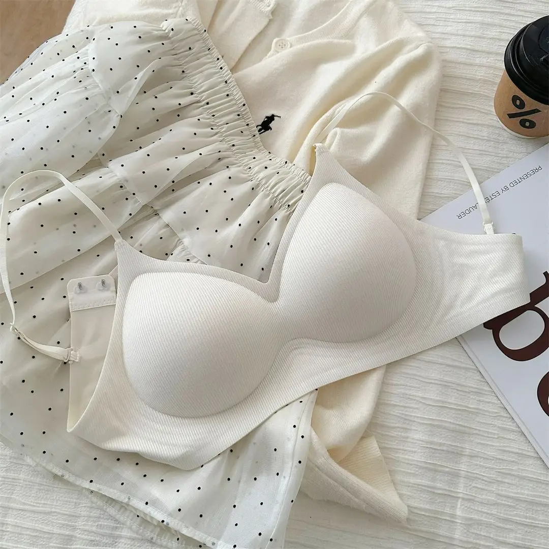 Traceless Sports Underwear Women's One-piece Fixed Cup Small Chest Push-up Large Caricature Chest No Steel Ring Thin Shoulder Bra