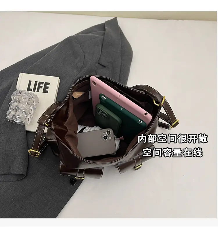 Women Retro Brown Leather Shoulder Bag with Teddy Bear Charm — feature 8