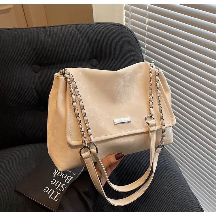 Korean Style Silver Chain Shoulder Bag for Women — feature 38