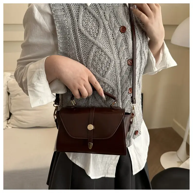 Women's Beige Crossbody Bag for Summer 2025 — feature 10