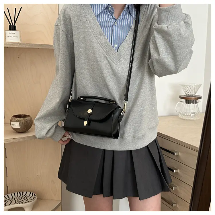Women's Beige Crossbody Bag for Summer 2025 — feature 14