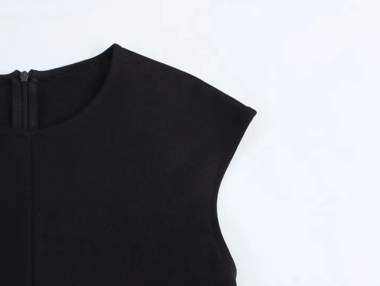 Cross-Border Dress Belted Sleeveless Black Checkered Black — feature 9