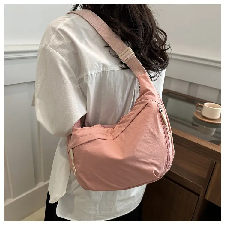 Pink Nylon Shoulder Bag for Women, 2025 New Style, Large Capacity, Lightweight, Artistic Design — feature 17