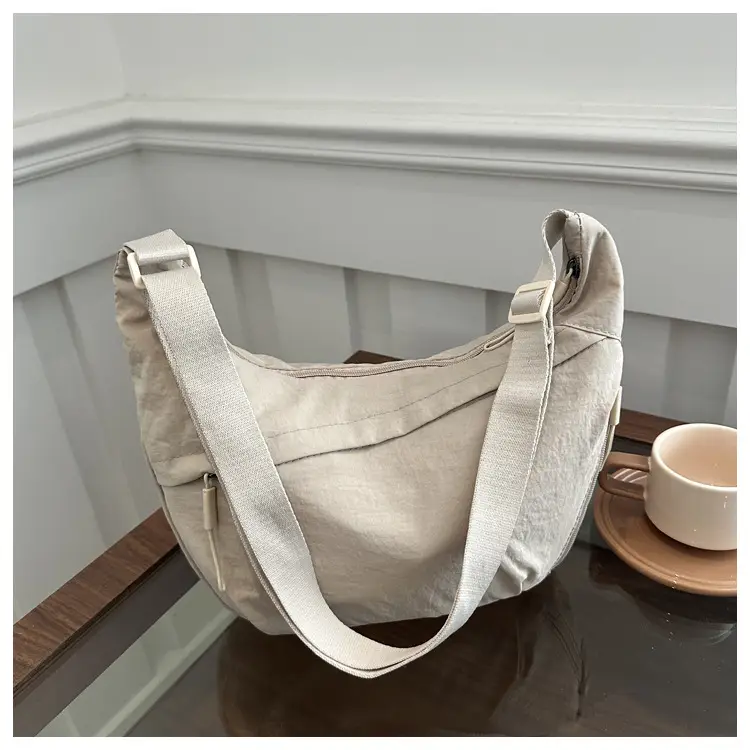Pink Nylon Shoulder Bag for Women, 2025 New Style, Large Capacity, Lightweight, Artistic Design — feature 28