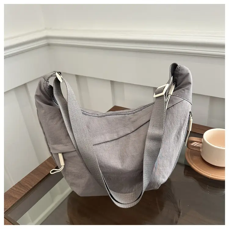 Pink Nylon Shoulder Bag for Women, 2025 New Style, Large Capacity, Lightweight, Artistic Design — feature 29