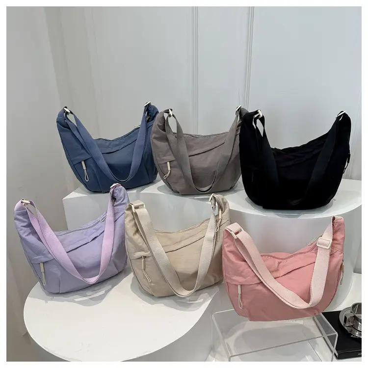 Pink Nylon Shoulder Bag for Women, 2025 New Style, Large Capacity, Lightweight, Artistic Design — feature 33