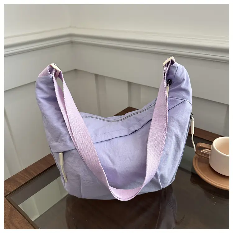 Pink Nylon Shoulder Bag for Women, 2025 New Style, Large Capacity, Lightweight, Artistic Design - Image 2