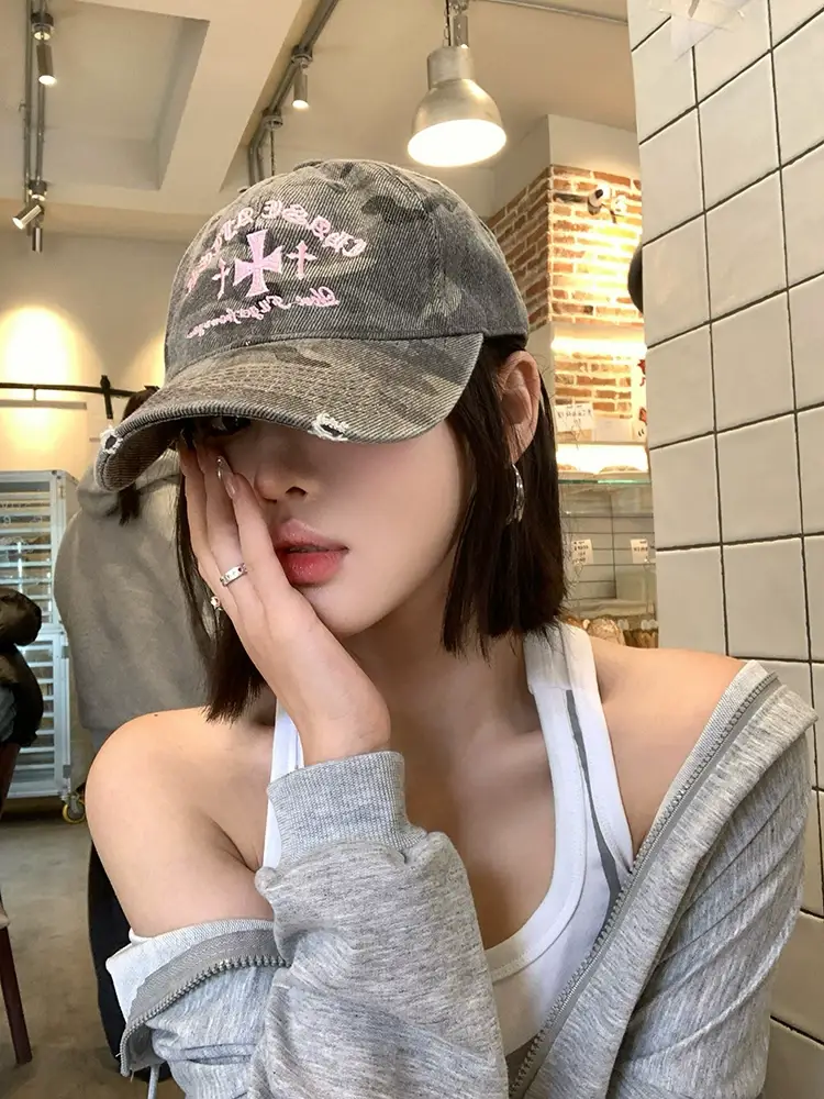 Mingdong Camo Baseball Cap with Embroidery Hole — feature 2