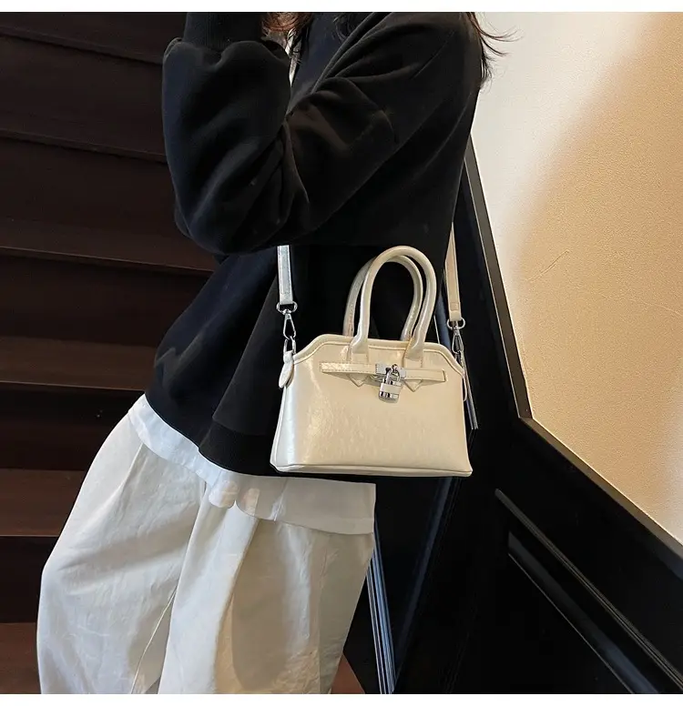 Women's Spring Summer 2025 Kelly Shoulder Crossbody Bag — feature 11