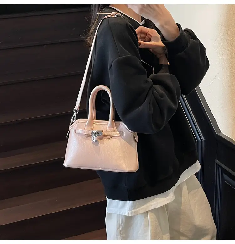 Women's Spring Summer 2025 Kelly Shoulder Crossbody Bag — feature 13