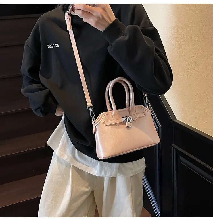 Women's Spring Summer 2025 Kelly Shoulder Crossbody Bag — feature 15