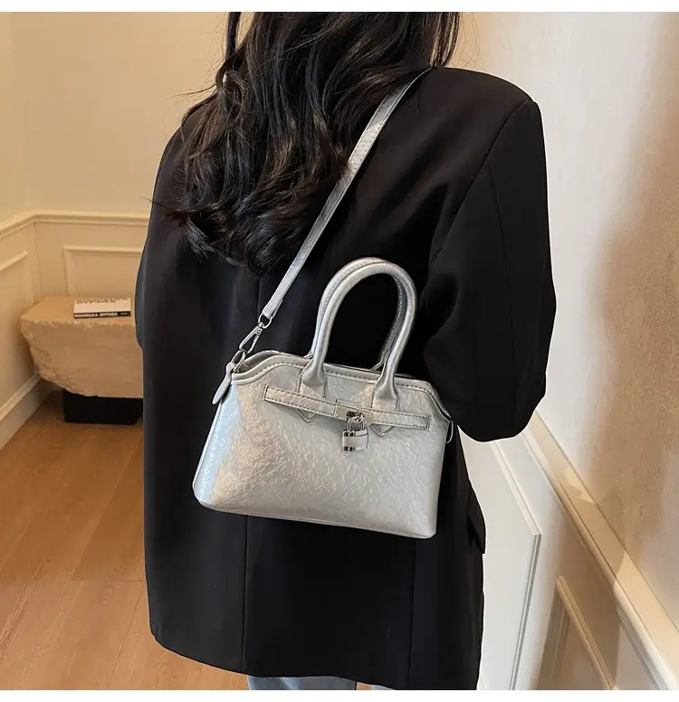 Women's Spring Summer 2025 Kelly Shoulder Crossbody Bag — feature 18