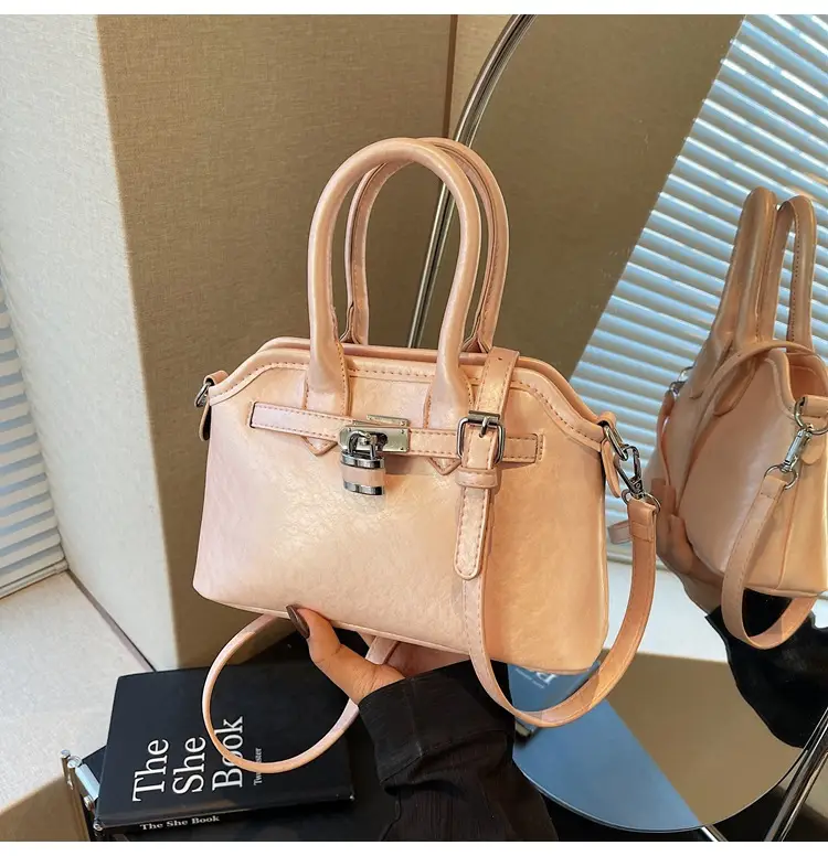 Women's Spring Summer 2025 Kelly Shoulder Crossbody Bag — feature 30