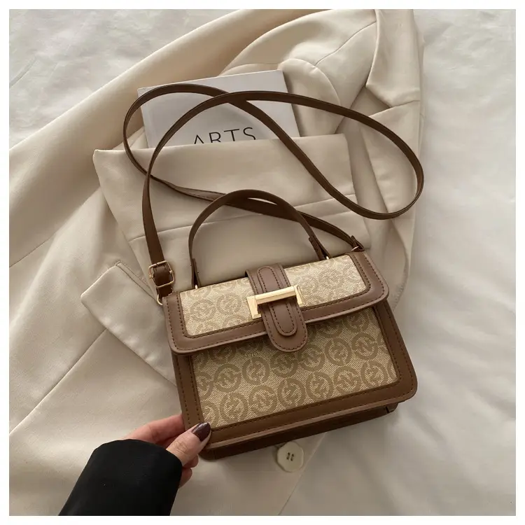 Korean Style Retro Printed Shoulder Bag 2025 — feature 19