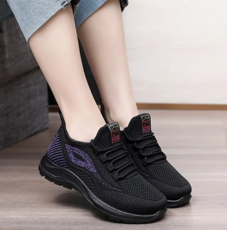 Spring New Women's Shoes, Breathable Fly-Knit Lightweight and Comfortable Walking Shoes, Middle-Aged and Elderly Mom's Shoes, Sports and Casual Shoes — feature 29