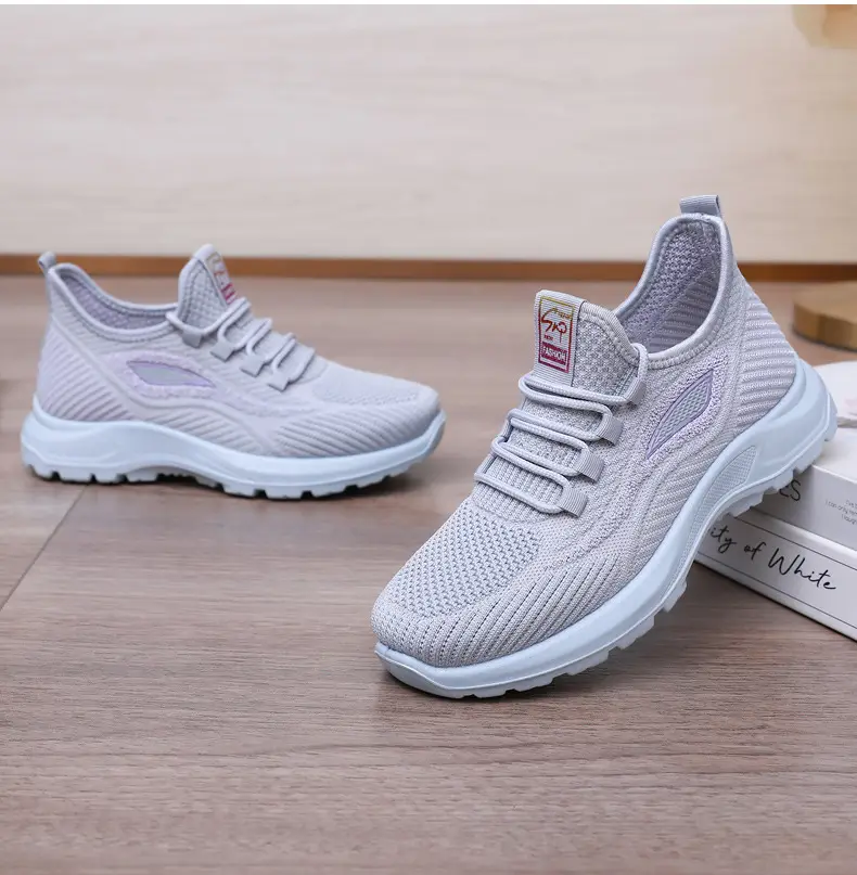 Spring New Women's Shoes, Breathable Fly-Knit Lightweight and Comfortable Walking Shoes, Middle-Aged and Elderly Mom's Shoes, Sports and Casual Shoes — feature 35