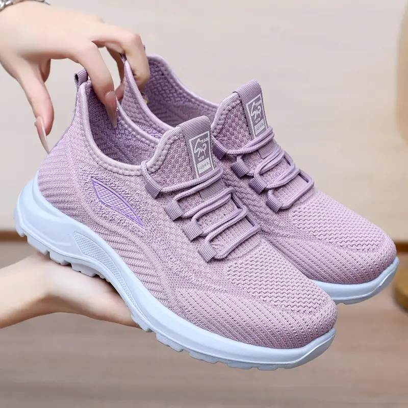 Spring New Women's Shoes, Breathable Fly-Knit Lightweight and Comfortable Walking Shoes, Middle-Aged and Elderly Mom's Shoes, Sports and Casual Shoes - Image 2