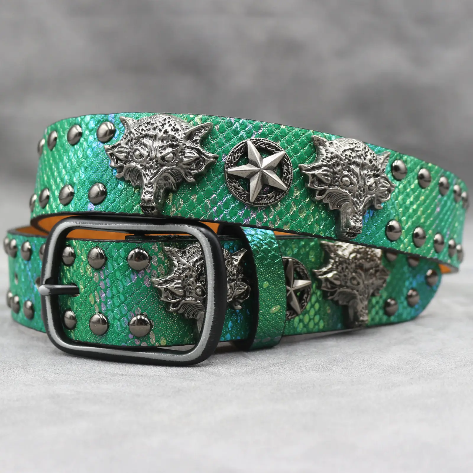 7 Color 3D Wolf Head Rivet Belt for Men — feature 11