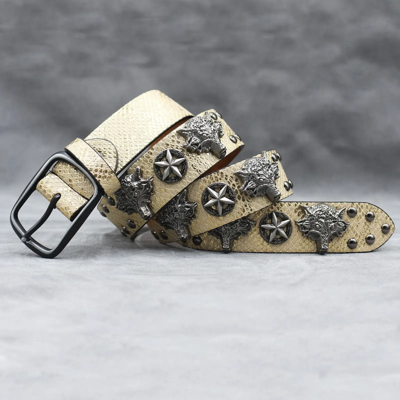 7 Color 3D Wolf Head Rivet Belt for Men — feature 17