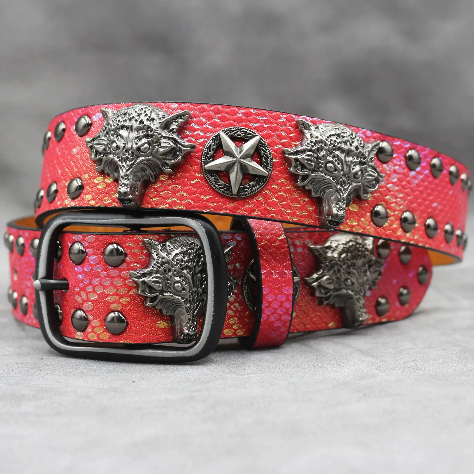 7 Color 3D Wolf Head Rivet Belt for Men — feature 6