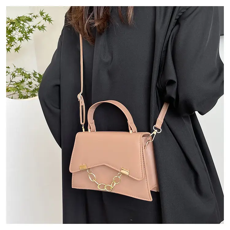 Women's 2025 Spring Box Bag with Chain Design — feature 10