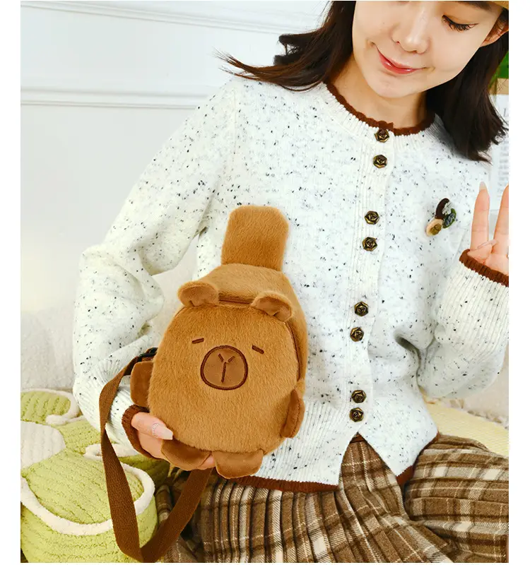 Cute Plush Kapibala Shoulder Bag for Women — feature 7