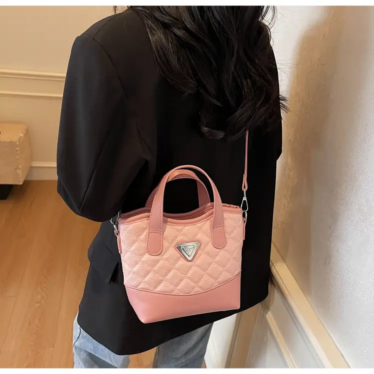 Prada Style Rhombic Bag Women Black White Shoulder Crossbody — feature 39