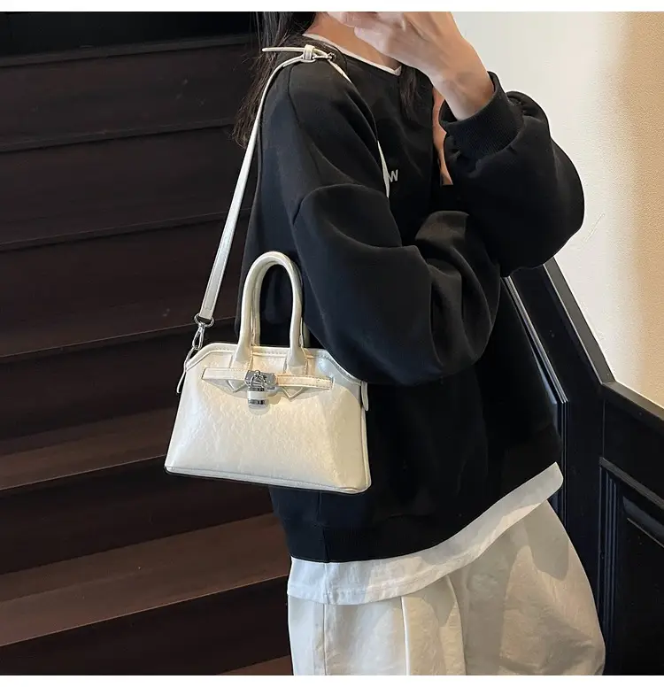 Silver Embroidered Shoulder Bag for Women 2025 — feature 15