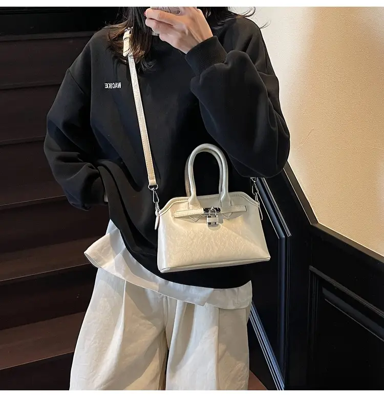 Silver Embroidered Shoulder Bag for Women 2025 — feature 19