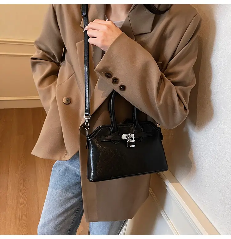 Silver Embroidered Shoulder Bag for Women 2025 — feature 32