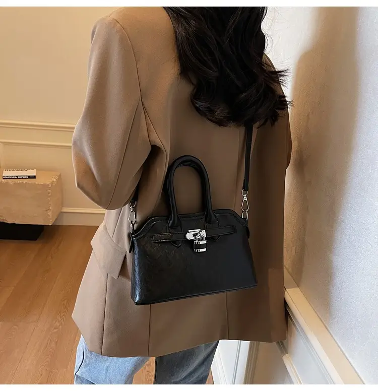 Silver Embroidered Shoulder Bag for Women 2025 — feature 33
